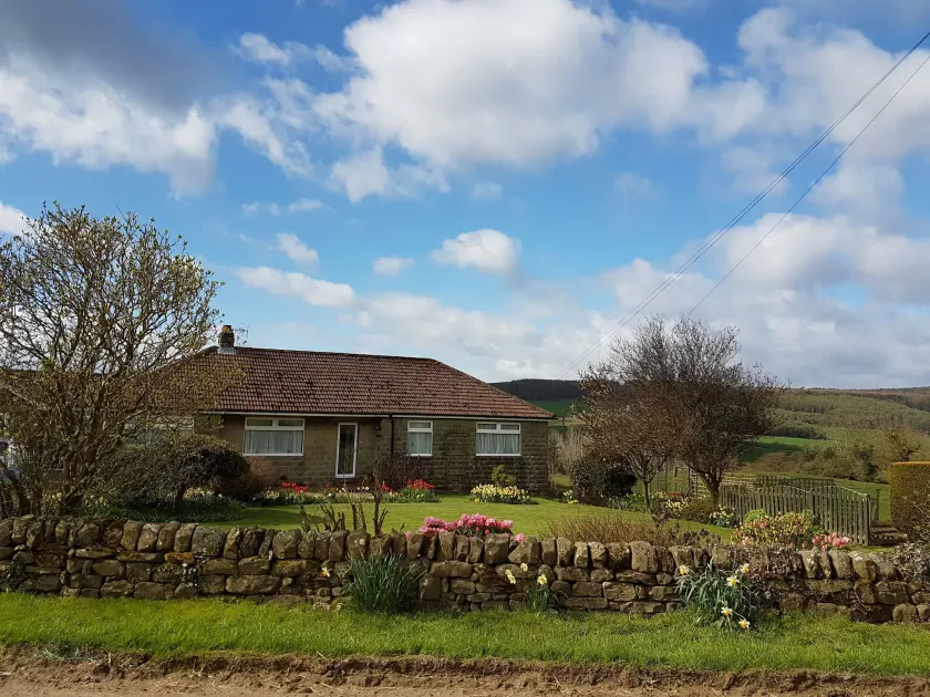 Woodpeckers Cottage - Image 1