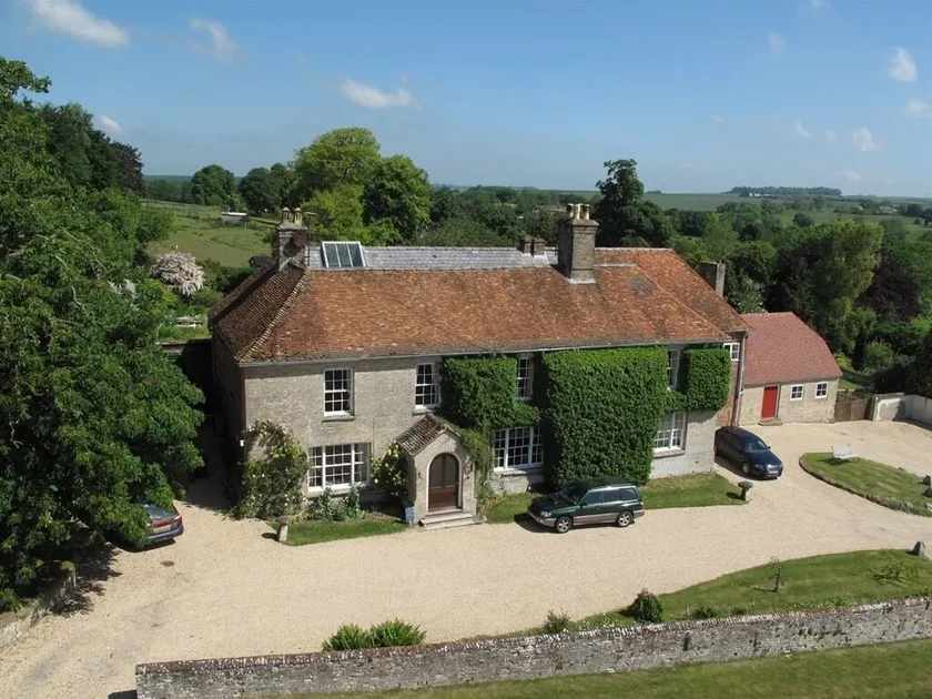 Manor Farm B & B - Image 1