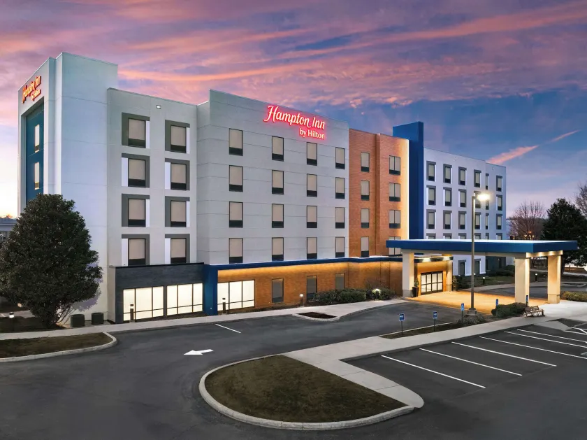 Hampton Inn Knoxville-West At Cedar Bluff - Image 1