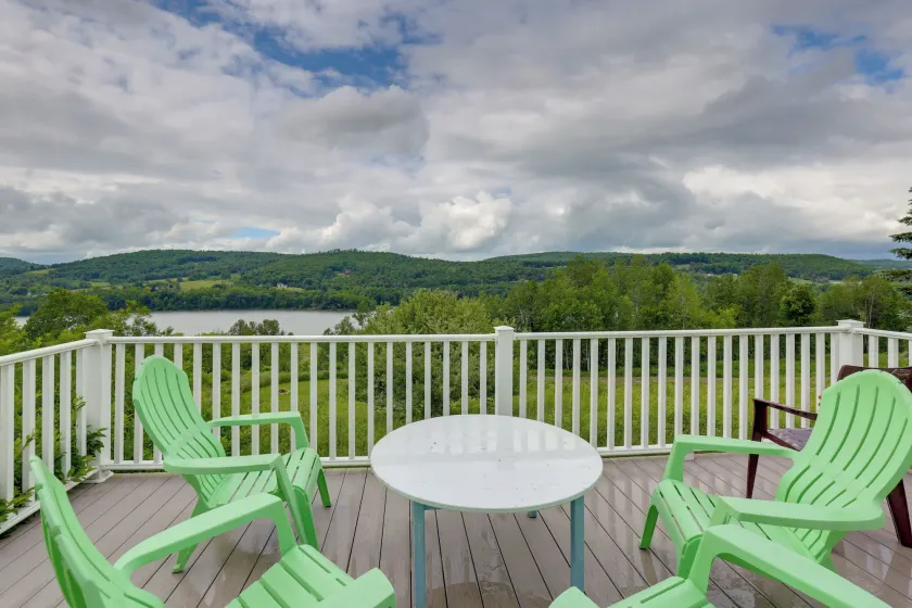 Lawrenceville Apartment w/ Deck Near Gaming Lands! - Image 1