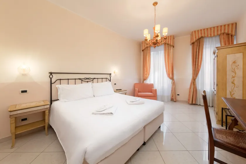 La Locandiera - Image 1