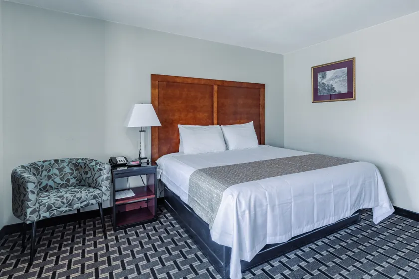 Travelodge by Wyndham Jackson I-40 Exit 82 - Image 1