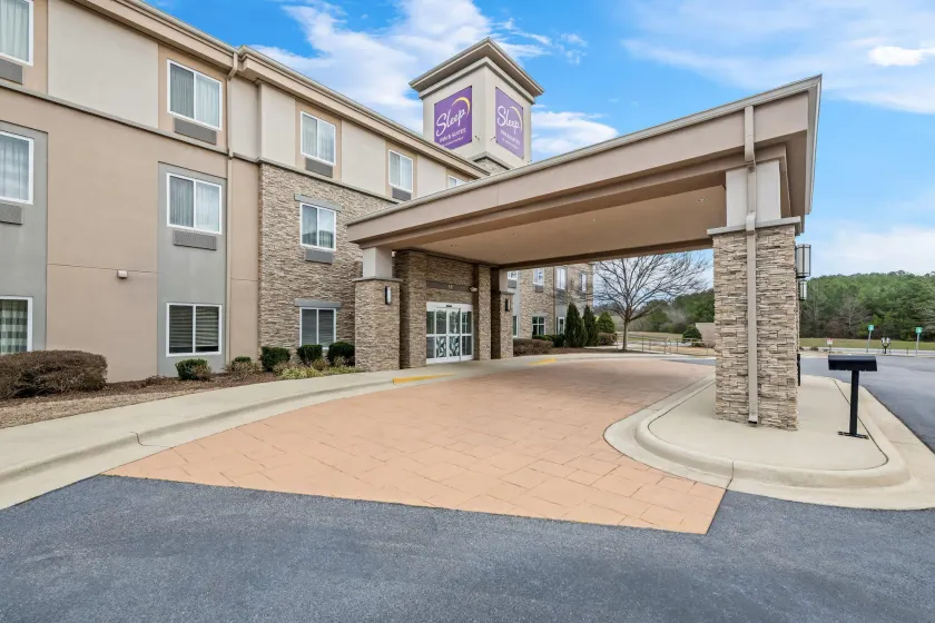 Sleep Inn & Suites Jasper I-22 - Image 1