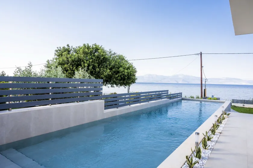 Theros Suites - Image 1
