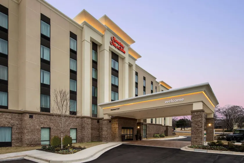 Hampton Inn & Suites Snellville Atlanta NE - Image 1