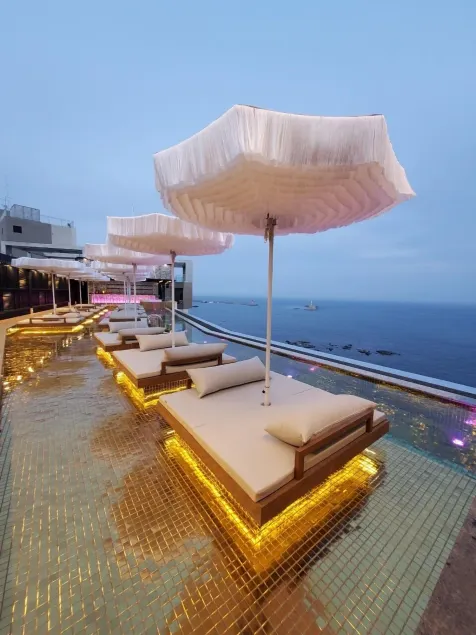 Best Louis Hamilton Hotel Ocean Terrace - Image 1