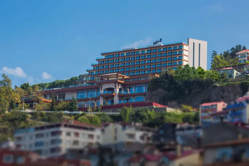 Radisson Blu Hotel Trabzon - Image 1