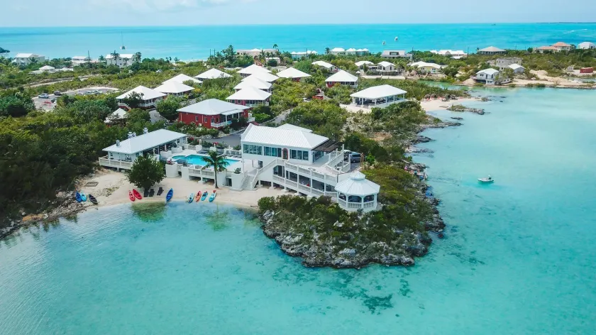 Neptune Villas - Image 1
