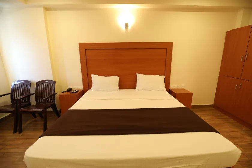 Hotel Rydham - Image 1