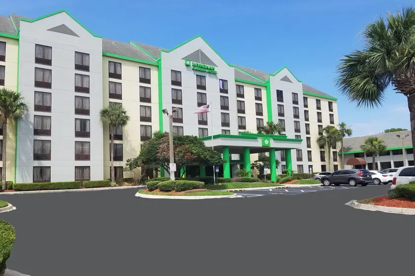 Wyndham Garden Hotel - Jacksonville - Image 1