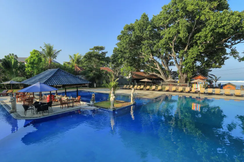 Puri Saron Hotel Seminyak - Image 1