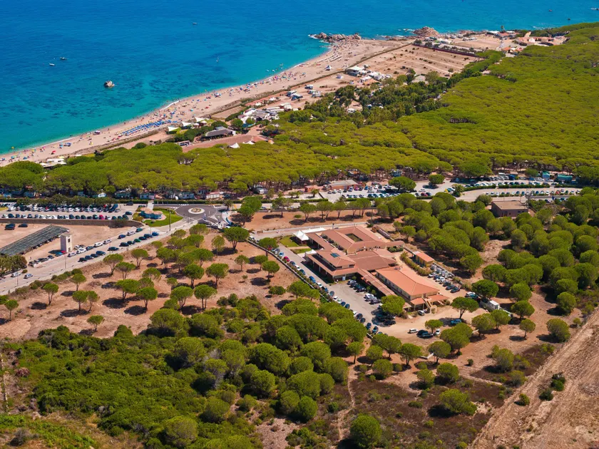 Petri Marini Hotel & Resort - Image 1