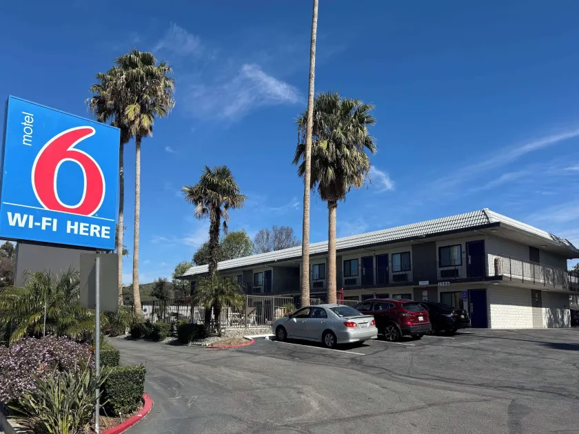 Motel 6-Simi Valley, CA - Image 1