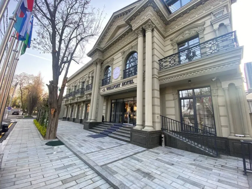 WELLFORT HOTEL - Image 1