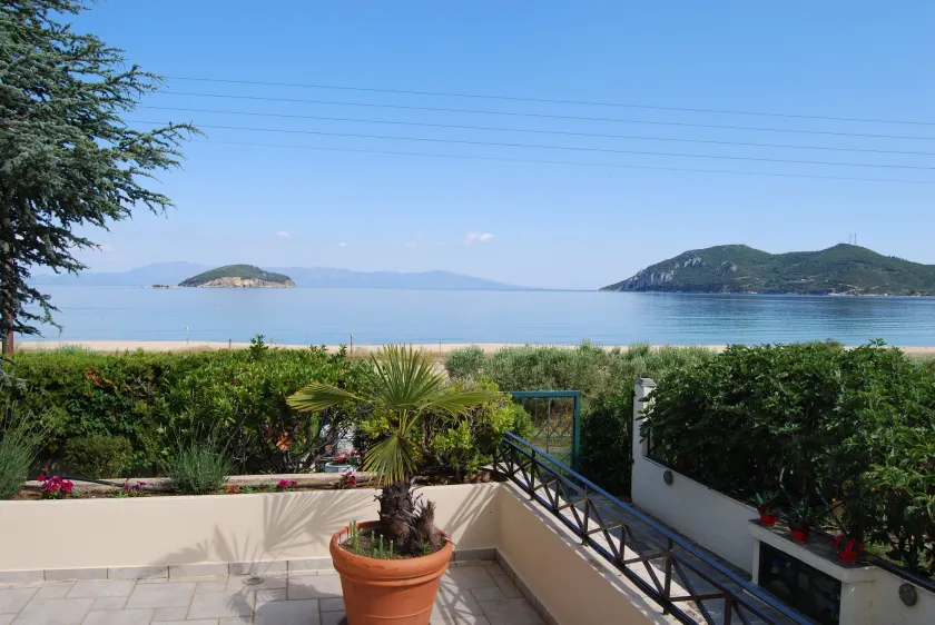 Blue Crystal Villa - Image 1