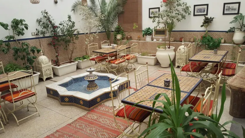 Hotel Royal - Image 1