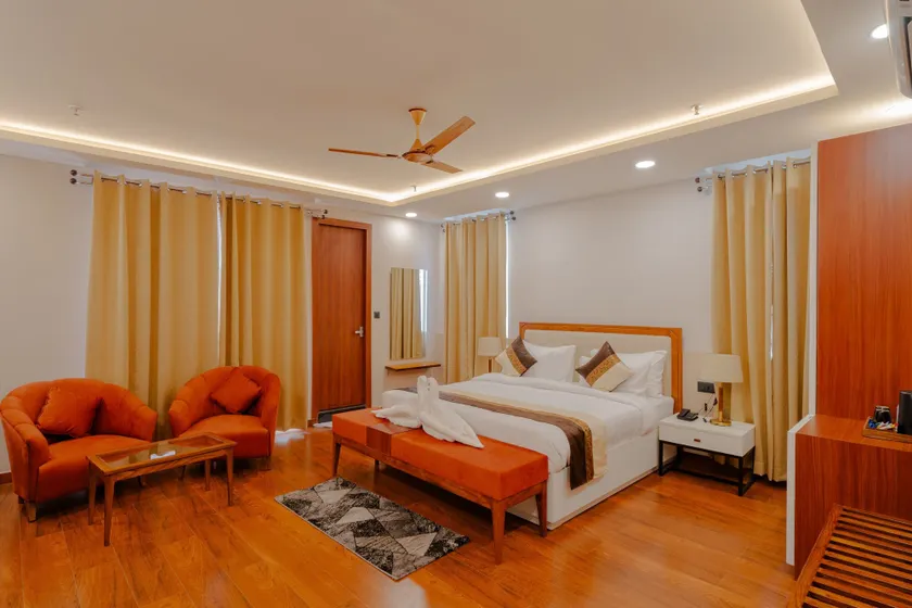 Alokah Kashi - Image 1