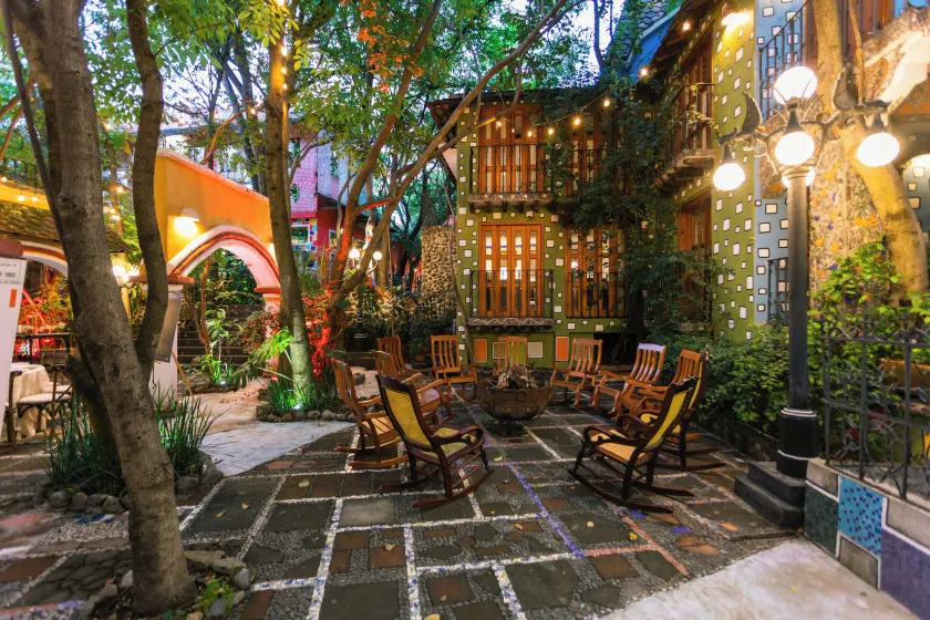 La Casa de los Árboles - Image 1