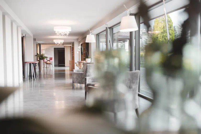 Hotel Tiefenbrunn Gardensuites & Breakfast - Image 1