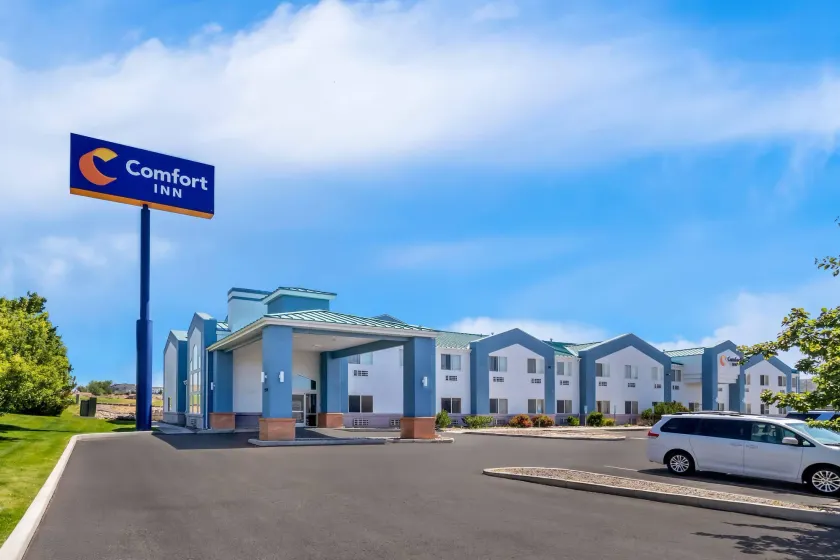 Comfort Inn Elko - Image 1