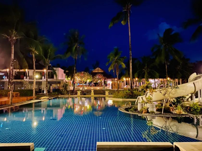 Palm Galleria Resort - Image 1