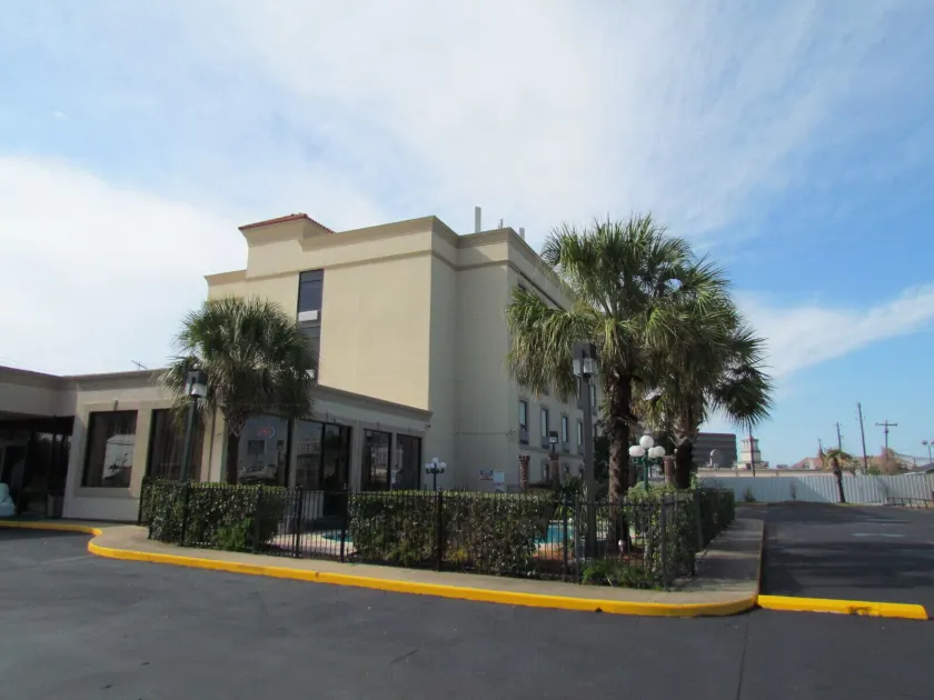 Great Value Inn - Image 1