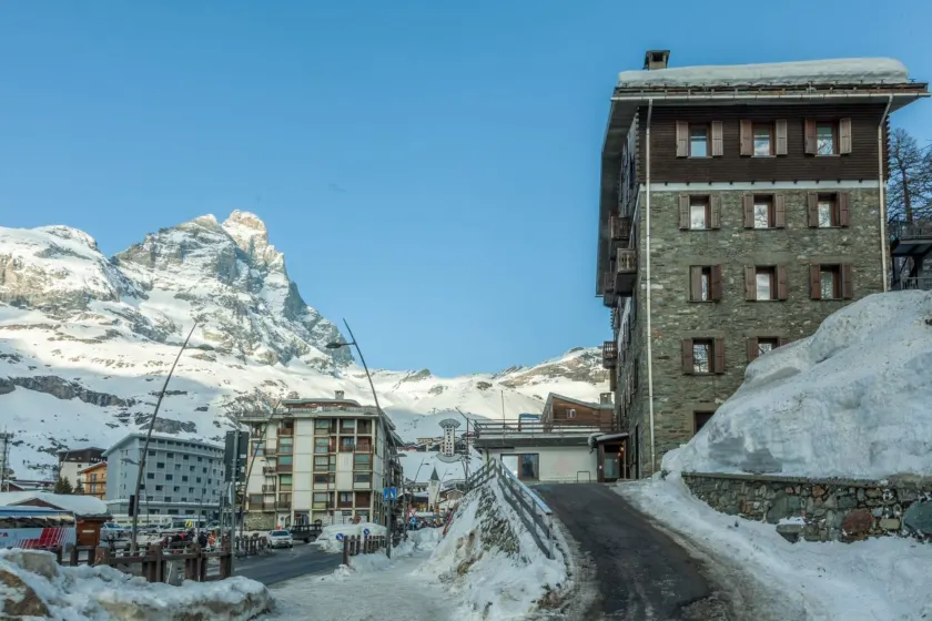 Hotel Breithorn - Image 1
