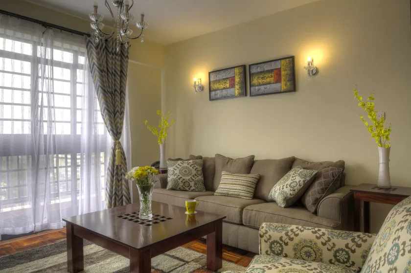 Sherry Homes -Tausi - Image 1