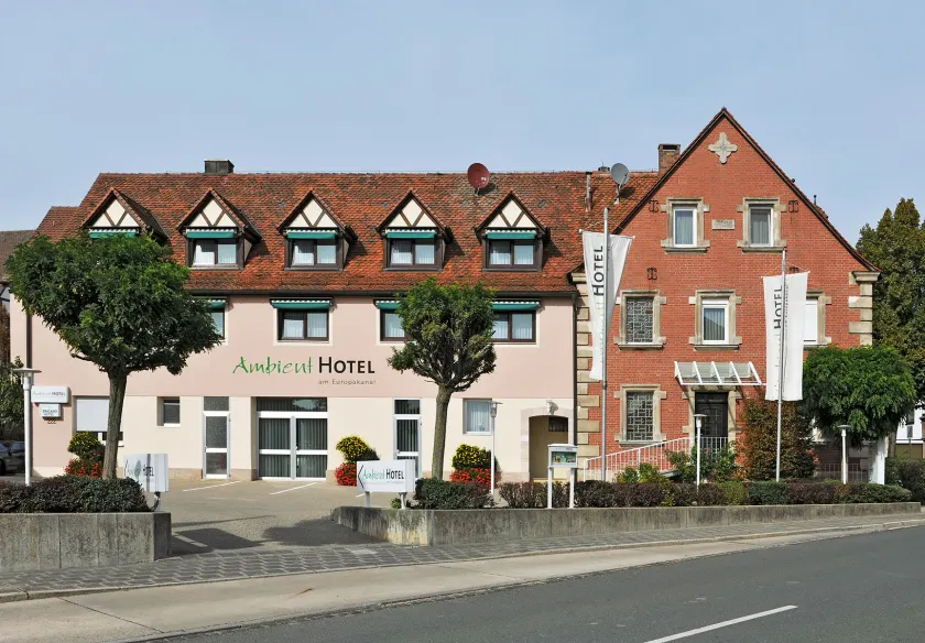 Ambient Hotel am Europakanal - Image 1