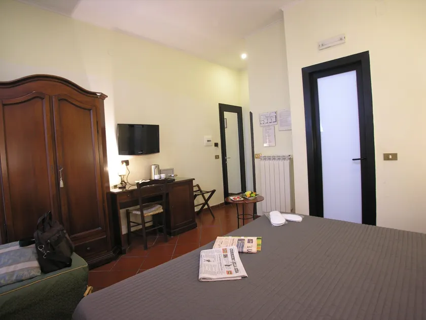 Hotel Toledo - Image 1