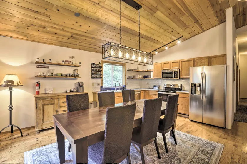 Game Room: Mountain Chalet 5 Mi to Donner Lake - Image 1