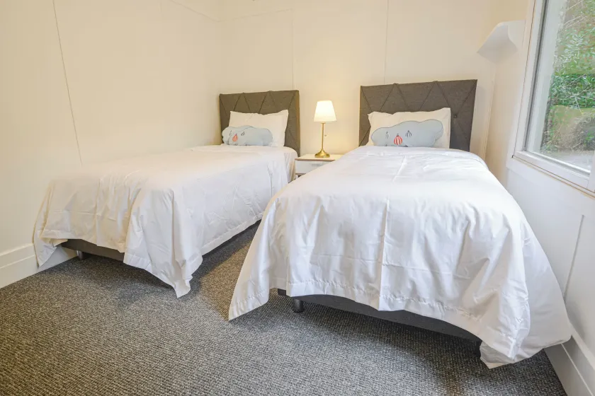 StayAU Alpine Retreat Family FALLS CREEK - Zimmer