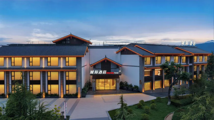 Intercity Hotel Lijiang Dashuiche - Image 1