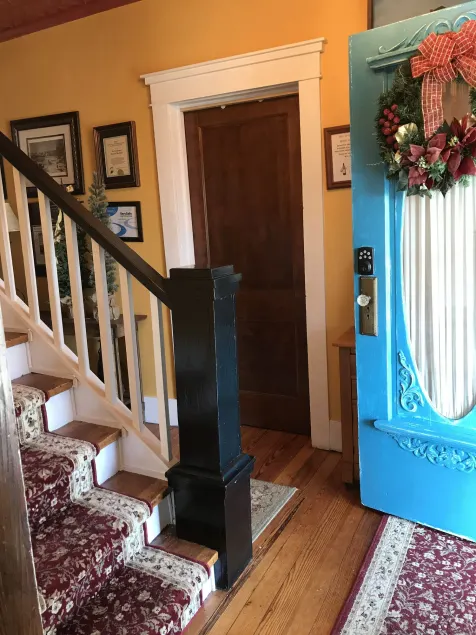 The Destination B&B llc - Entrée intérieure