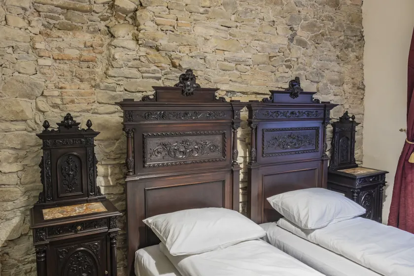 The Throne - M Museum Hotel - Image 1