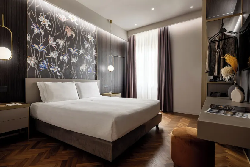 Aramis Deluxe Rooms - Image 1