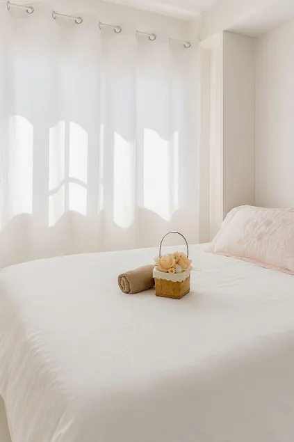 The persimmon condo - Room