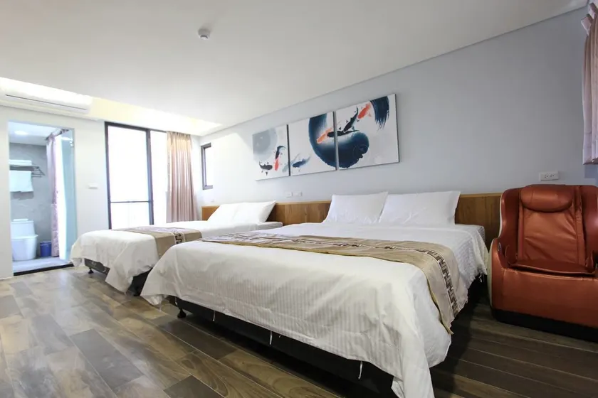 Apause Hotel - Image 1