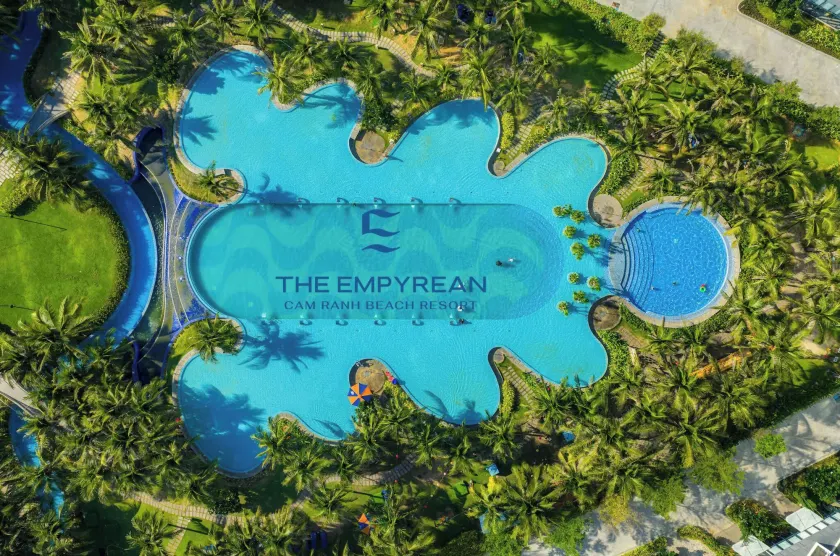 The Empyrean Cam Ranh Beach Resort - Image 1
