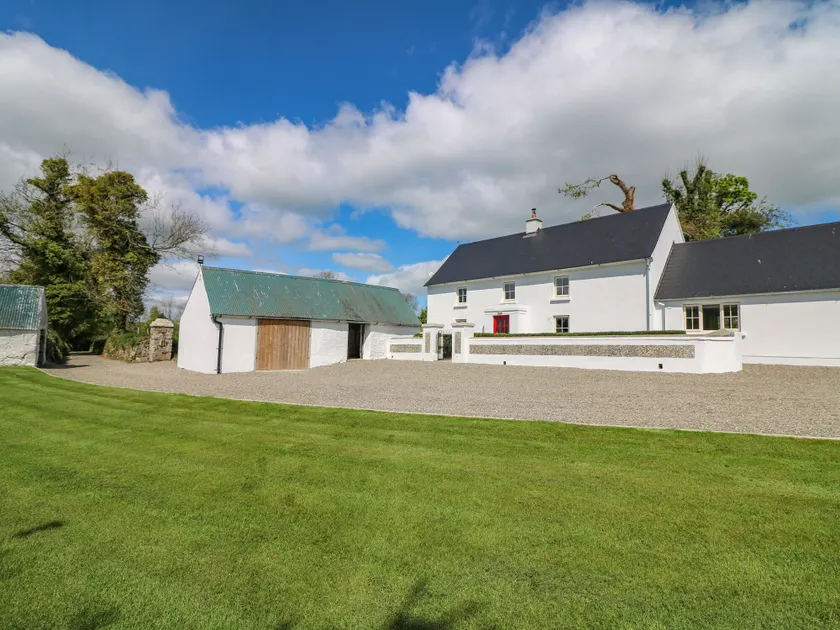 Yew Tree House - Image 1