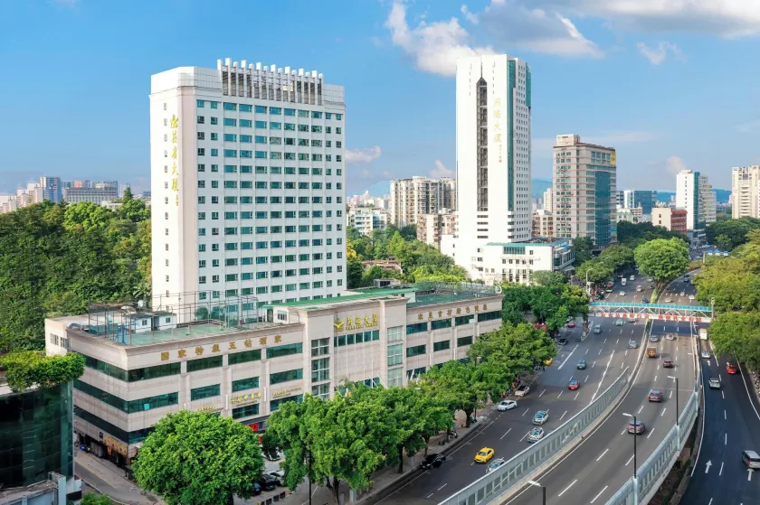 Yanling Hotel - Image 1