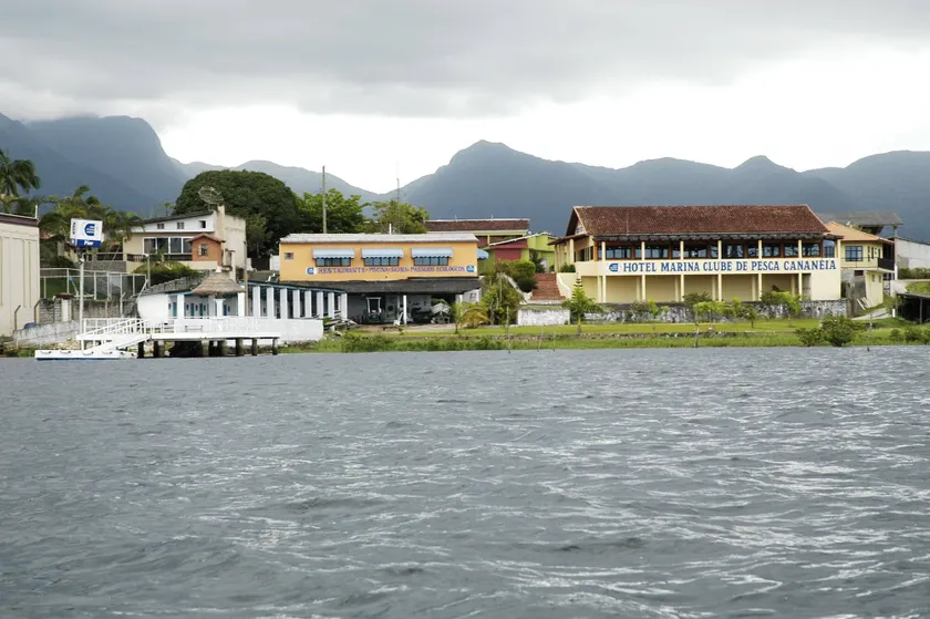 Hotel Marina Clube de Pesca - Image 1