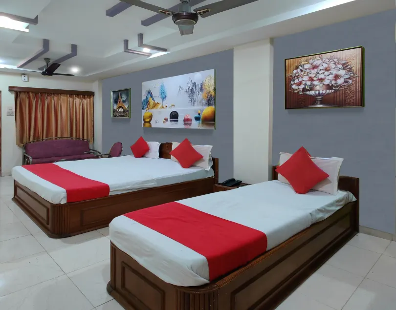 Hotel Dollar - Room