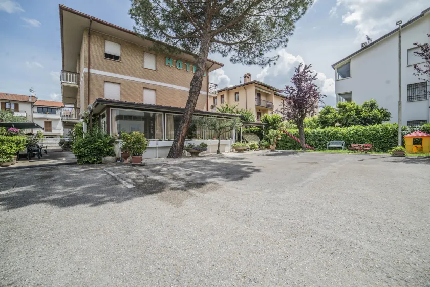 Hotel Santa Maria - Image 1