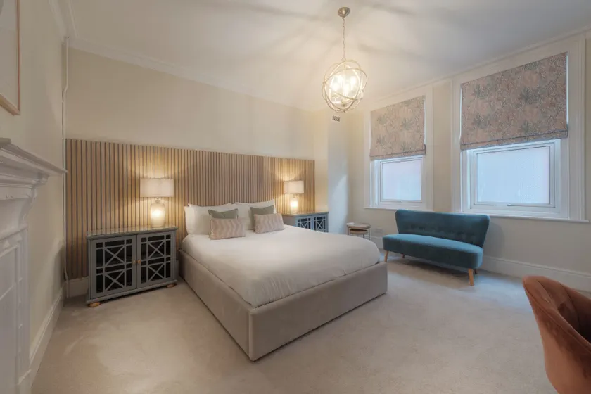 Florence Suite Boutique Hotel and Restaurant - Image 1
