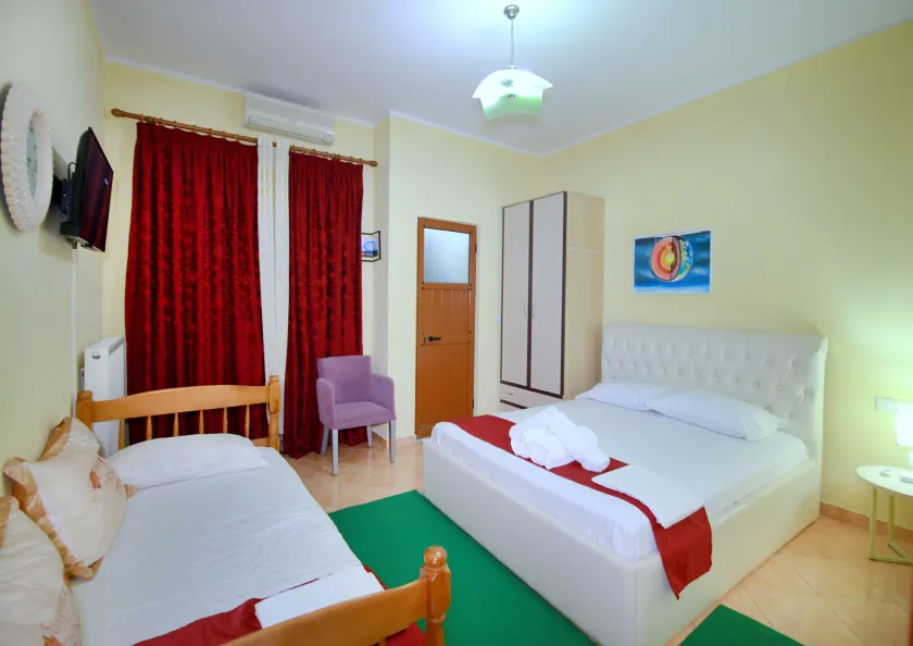 My Home Guest House-Apartment - Image 1