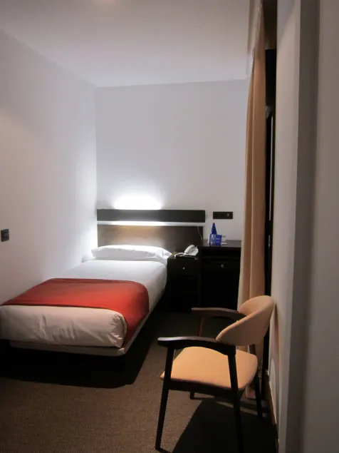 Hotel BESTPRICE Toledo - Chambre