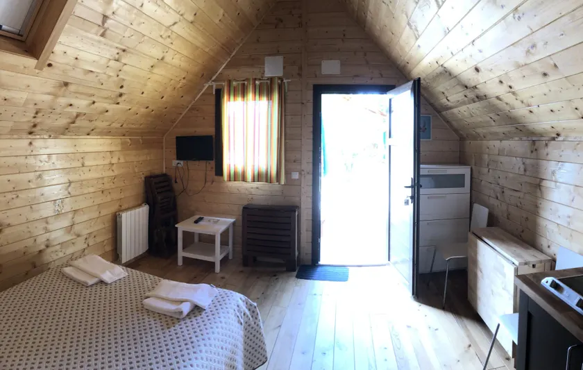 Camping Pico De La Miel - Image 1