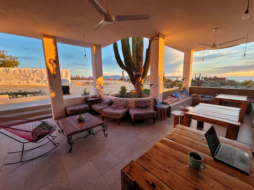 La Ventana Hostel and Hotel - Image 1