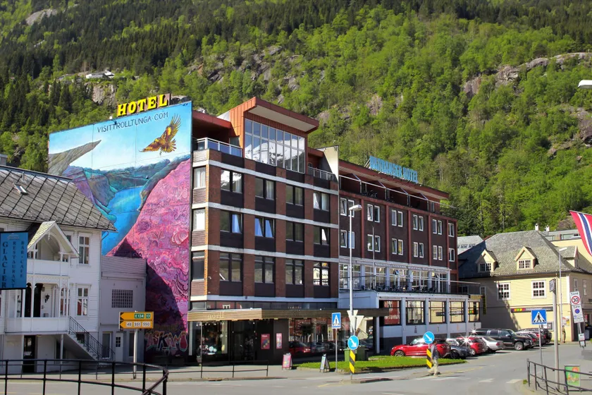 Hardanger Hotel - Image 1